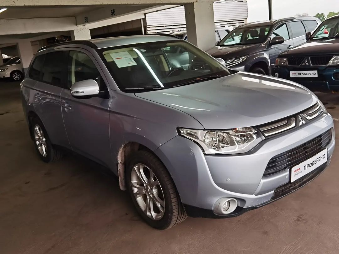 Осмотр Mitsubishi Outlander 102021
